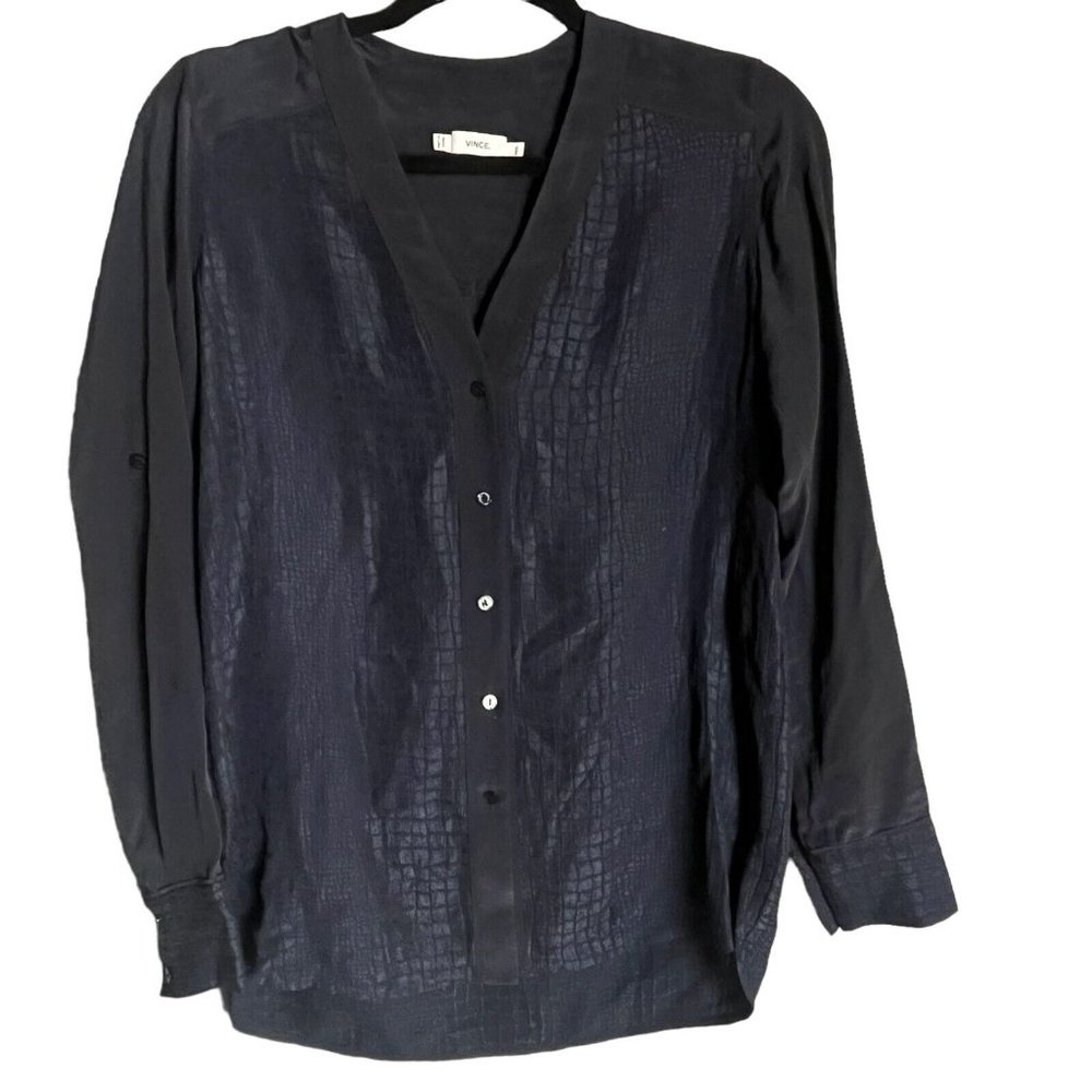 Vince Silk Animal Print V-Neck Button Up Long Sleeve Blouse Navy Size XXS